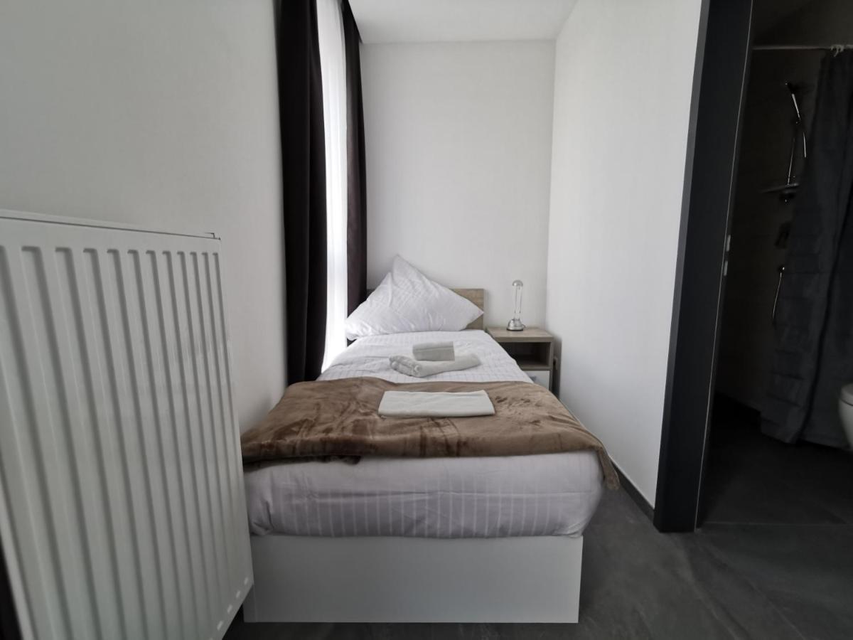 Hp Apartments Neu-Ulm Bagian luar foto